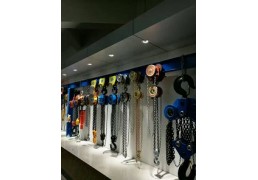 Hand hoist Hand hoist