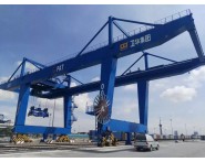 Port and Container Crane