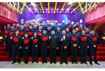 Weihua crane held the 2018 annual summary and commendation confe Weihua crane held the 2018 annual summary and commendation confe